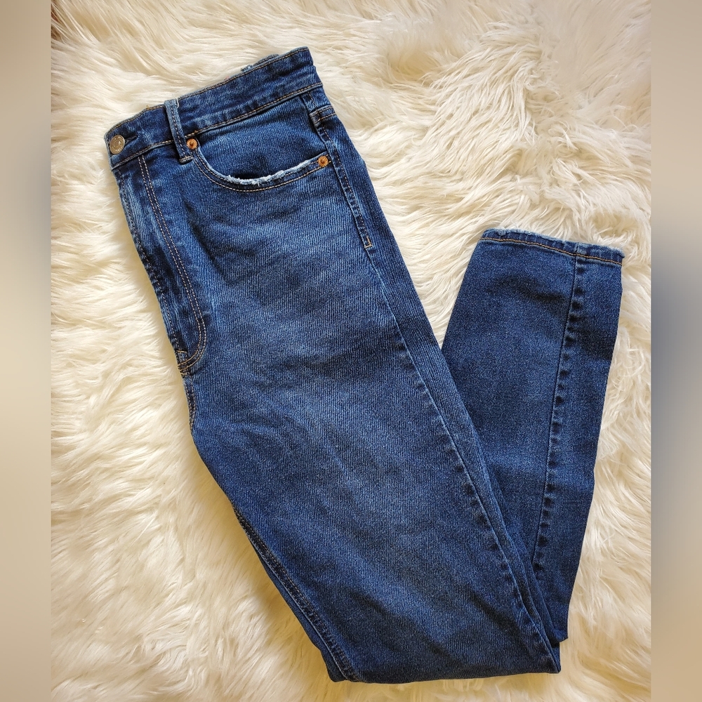 Super High Waisted Denim
